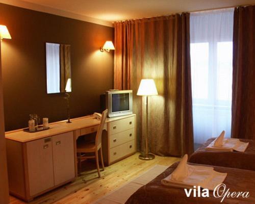 Opera Hotel Oradea Buitenkant foto